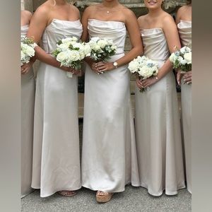 Amsale Jara Bridesmaid Gown in Champagne, Size 4 100% Silk